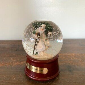 Pipka Musical "The Winterman" Snow Globe
